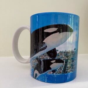 Sea World adventure Parks Blue Orca Ceramic Mug